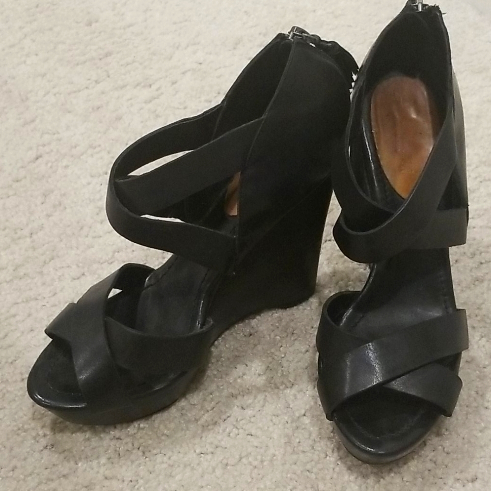 True Religion Black Leather Sandals